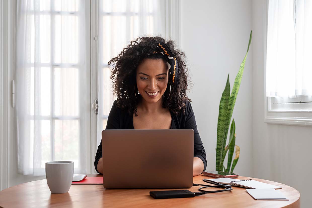 Assuma o controle dos registros do Microsoft Teams